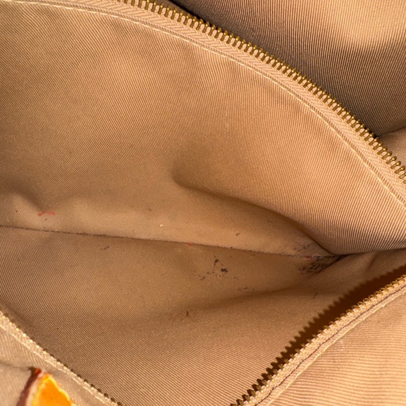 Louis Vuitton Graceful MM - Picture 9 of 17